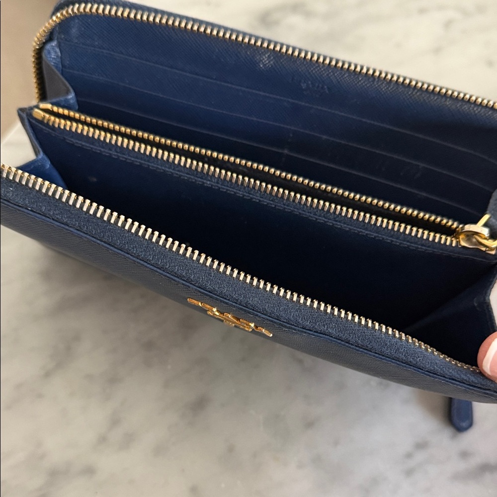 Prada Navy Wallet with Gold Details - Picture 2 of 4